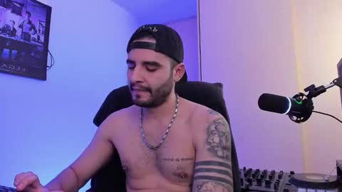  -         online show from January 2025 03:51:01 AM