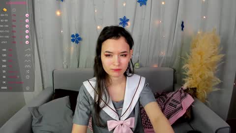 Snapshot of _emily__strike_ chatting on December 2024 01:43:02 PM _emily__strike_ online show from December 2024 01:43:02 PM