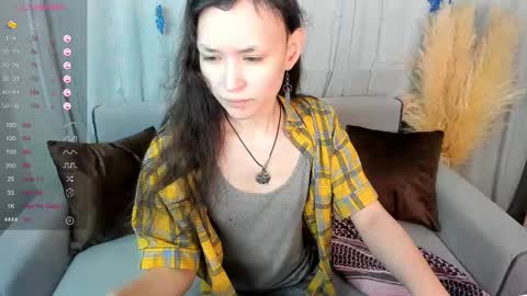 Snapshot of _emily__strike_ chatting on December 2024 09:52:02 AM _emily__strike_ online show from December 2024 09:52:02 AM