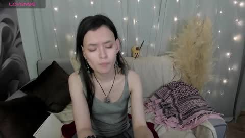 Snapshot of _emily__strike_ chatting on January 2025 12:50:02 PM _emily__strike_ online show from January 2025 12:50:02 PM