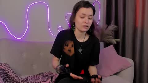 Snapshot of _emily__strike_ chatting on February 2025 10:07:01 AM _emily__strike_ online show from February 2025 10:07:01 AM