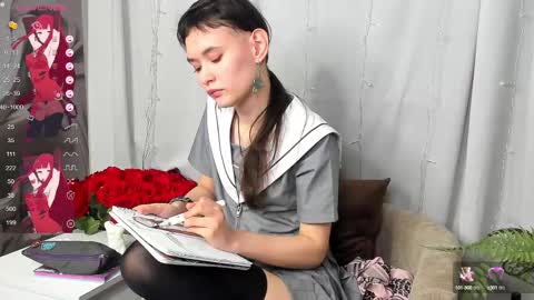 Snapshot of _emily__strike_ chatting on February 2025 12:27:02 PM _emily__strike_ online show from February 2025 12:27:02 PM