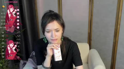 Snapshot of _emily__strike_ chatting on February 2025 10:04:01 AM _emily__strike_ online show from February 2025 10:04:01 AM