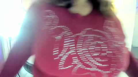 Emily  online show from October 2025 11:21:02 AM