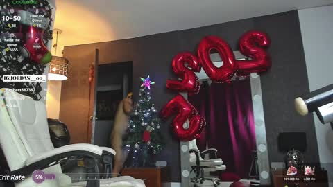 Snapshot of _eufrates_ chatting on January 2025 10:58:02 PM EUFRATES online show from January 2025 10:58:02 PM
