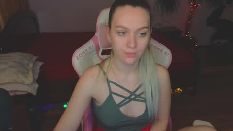 Evie online show from December 2024 08:23:02 AM