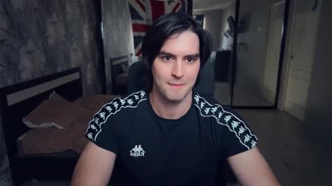 Keanu online show from October 2025 11:33:02 AM