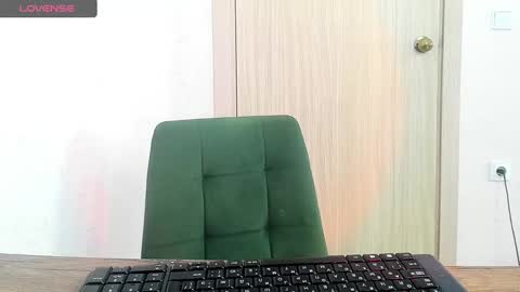 Alis online show from February 2025 10:36:02 AM