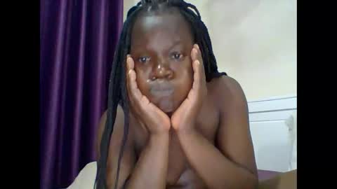 Snapshot of _finebaby69xx_ chatting on December 2025 09:30:01 PM Marlin online show from December 2025 09:30:01 PM