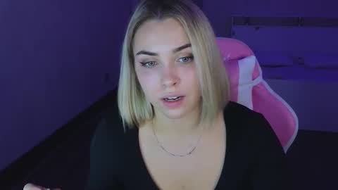 Snapshot of _gravity chatting on October 2025 08:11:02 PM _gravity online show from October 2025 08:11:02 PM