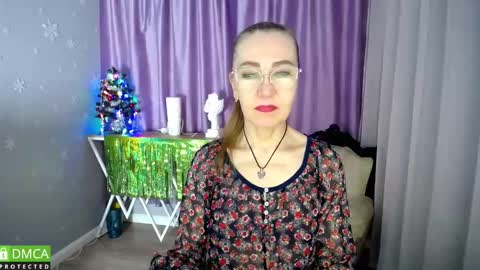 _greybunny_ online show from January 2025 12:56:01 PM