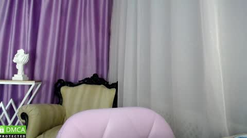 _greybunny_ online show from January 2025 11:55:01 AM