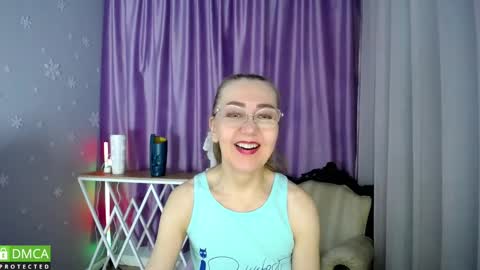 _greybunny_ online show from February 2025 12:50:01 PM