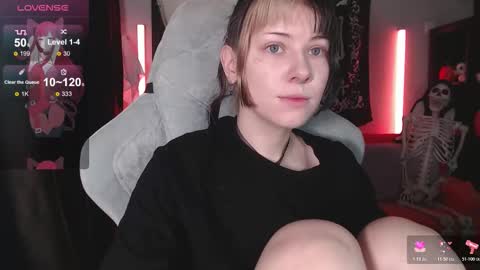 Tori online show from November 2025 10:04:02 AM