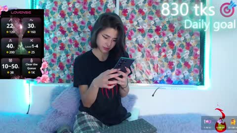 Snapshot of _gwen__ chatting on January 2025 05:16:01 AM Gwen online show from January 2025 05:16:01 AM