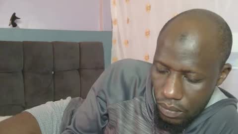 Snapshot of _hairlyboy chatting on October 2025 04:24:01 AM _hairlyboy online show from October 2025 04:24:01 AM