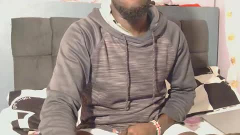 Snapshot of _hairlyboy chatting on October 2025 10:21:01 PM _hairlyboy online show from October 2025 10:21:01 PM