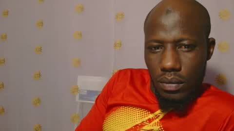 Snapshot of _hairlyboy chatting on November 2025 11:37:02 PM _hairlyboy online show from November 2025 11:37:02 PM