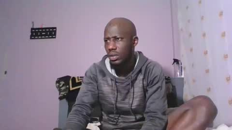 Snapshot of _hairlyboy chatting on November 2025 09:42:02 PM _hairlyboy online show from November 2025 09:42:02 PM