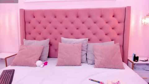 Snapshot of _hanna_bakerr_ chatting on November 2025 09:26:02 PM Hanna online show from November 2025 09:26:02 PM