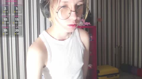 Hannaolotl online show from December 2024 08:55:02 AM