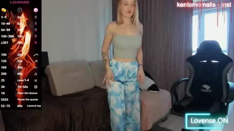 _hey_scarlett_ online show from February 2025 03:36:02 AM