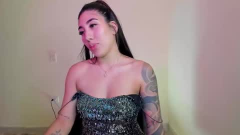 Isabella online show from October 2025 06:12:01 AM