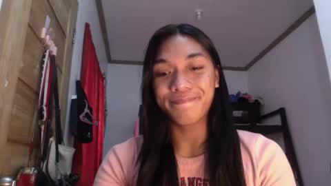 Snapshot of _iwantyourx chatting on September 2025 11:28:01 PM KIA online show from September 2025 11:28:01 PM