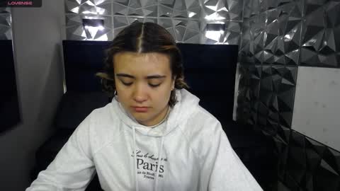 Snapshot of _jeessy chatting on October 2025 06:50:01 PM _jeessy online show from October 2025 06:50:01 PM