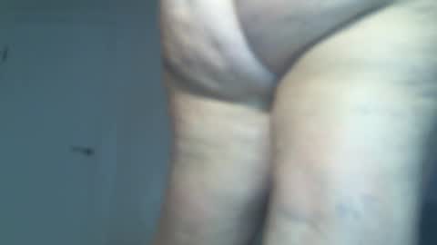 Snapshot of _kapelka_ chatting on October 2025 02:51:02 AM KAPELKA online show from October 2025 02:51:02 AM