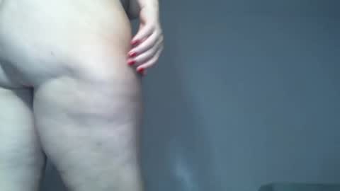 Snapshot of _kapelka_ chatting on October 2025 03:07:02 AM KAPELKA online show from October 2025 03:07:02 AM