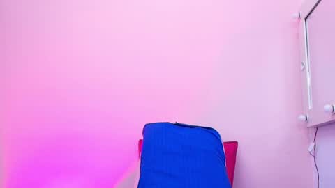 Snapshot of _kendall_07 chatting on October 2025 11:51:02 AM Kendall online show from October 2025 11:51:02 AM