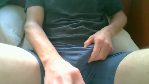 _kindeyes online show from September 2025 11:37:01 PM