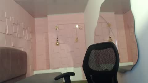 Jalina online show from October 2025 01:23:02 PM