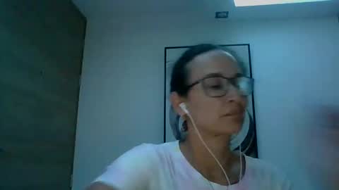 SANDRA online show from September 2025 06:14:01 AM