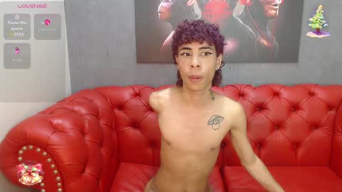 Snapshot of _lemmon_ chatting on December 2024 08:18:02 PM L E M M O N online show from December 2024 08:18:02 PM