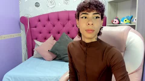 Snapshot of _lemmon_ chatting on January 2025 01:57:01 PM L E M M O N online show from January 2025 01:57:01 PM