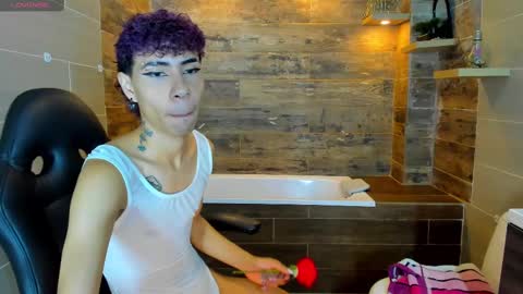 Snapshot of _lemmon_ chatting on February 2025 03:16:01 PM L E M M O N online show from February 2025 03:16:01 PM