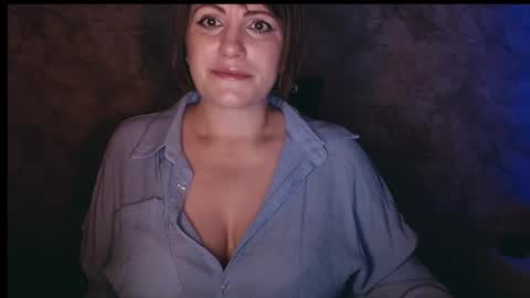 Snapshot of _letty_ chatting on September 2025 12:47:01 AM Letty online show from September 2025 12:47:01 AM