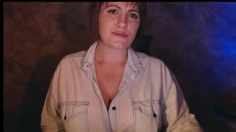 Snapshot of _letty_ chatting on October 2025 10:54:02 PM Letty online show from October 2025 10:54:02 PM