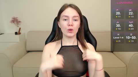 Snapshot of _little_sunshine_ chatting on November 2025 05:17:01 AM My name is lina Lush is activePrivate is Open online show from November 2025 05:17:01 AM