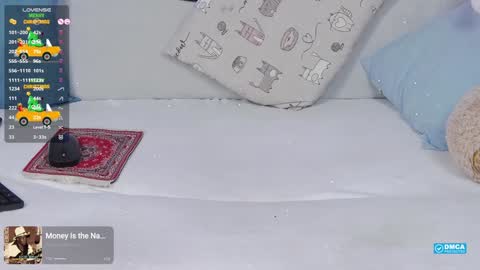   online show from December 2024 01:18:01 AM