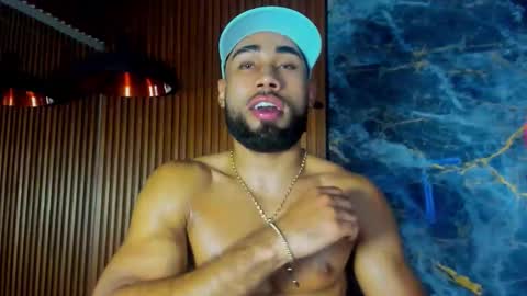 _luca_flame online show from October 2025 03:42:01 PM