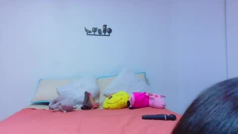 Lucy  online show from October 2025 03:36:02 AM