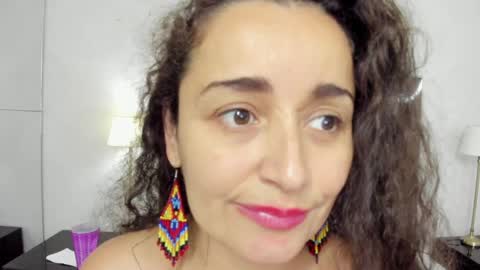  luna  sweet  online show from January 2025 09:55:01 AM
