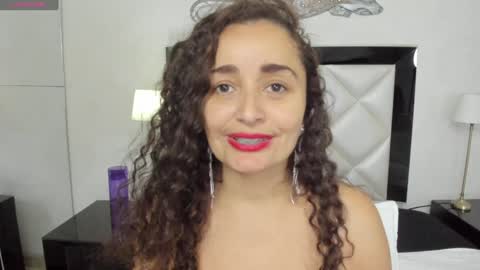  luna  sweet  online show from February 2025 06:13:01 AM