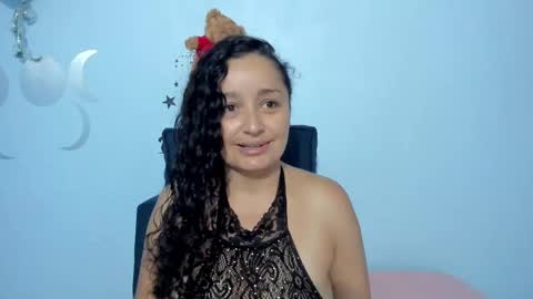  luna  sweet  online show from September 2025 03:06:02 AM