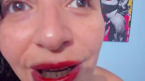  luna  sweet  online show from September 2025 09:08:02 PM