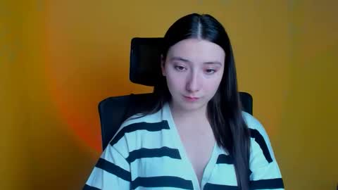 Luna online show from October 2025 11:19:01 AM