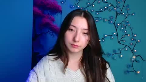 Luna online show from October 2025 05:19:02 AM